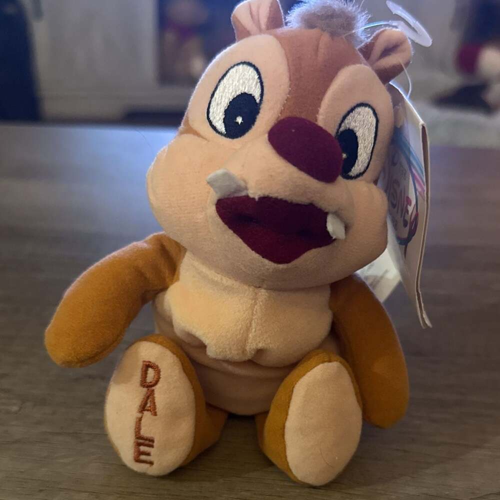 Vintage Disney Store‎ Dale Mini Bean Bag Plush 8" with tags